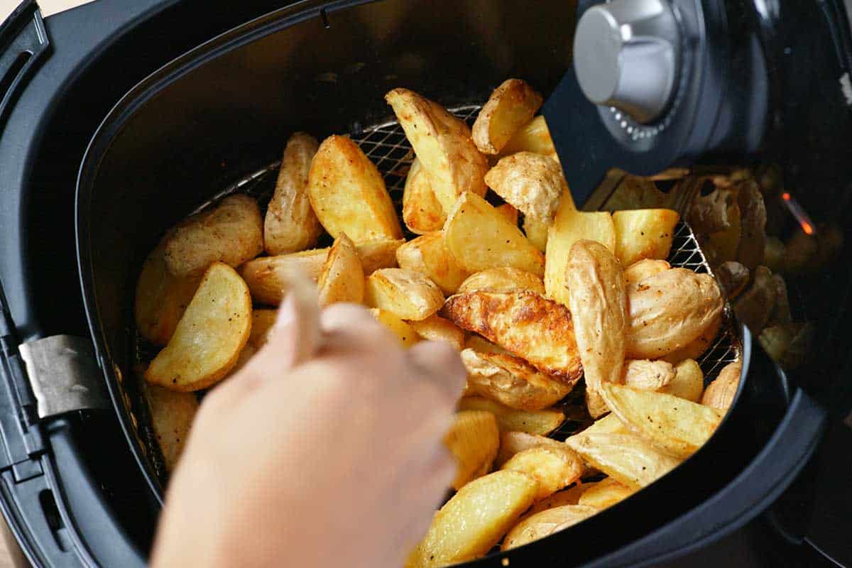 La freidora Airfryer consumió entre 0,2 y 0,3 kWh, lo que equivale a entre 34 y 52 céntimos.